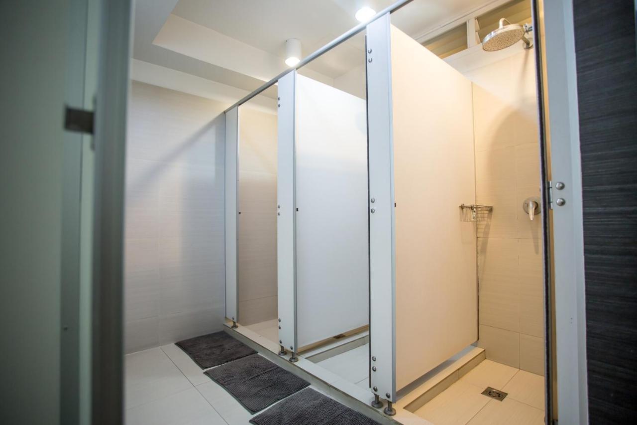 Qilombo Hostel Silom - Hq Bangkok Dış mekan fotoğraf